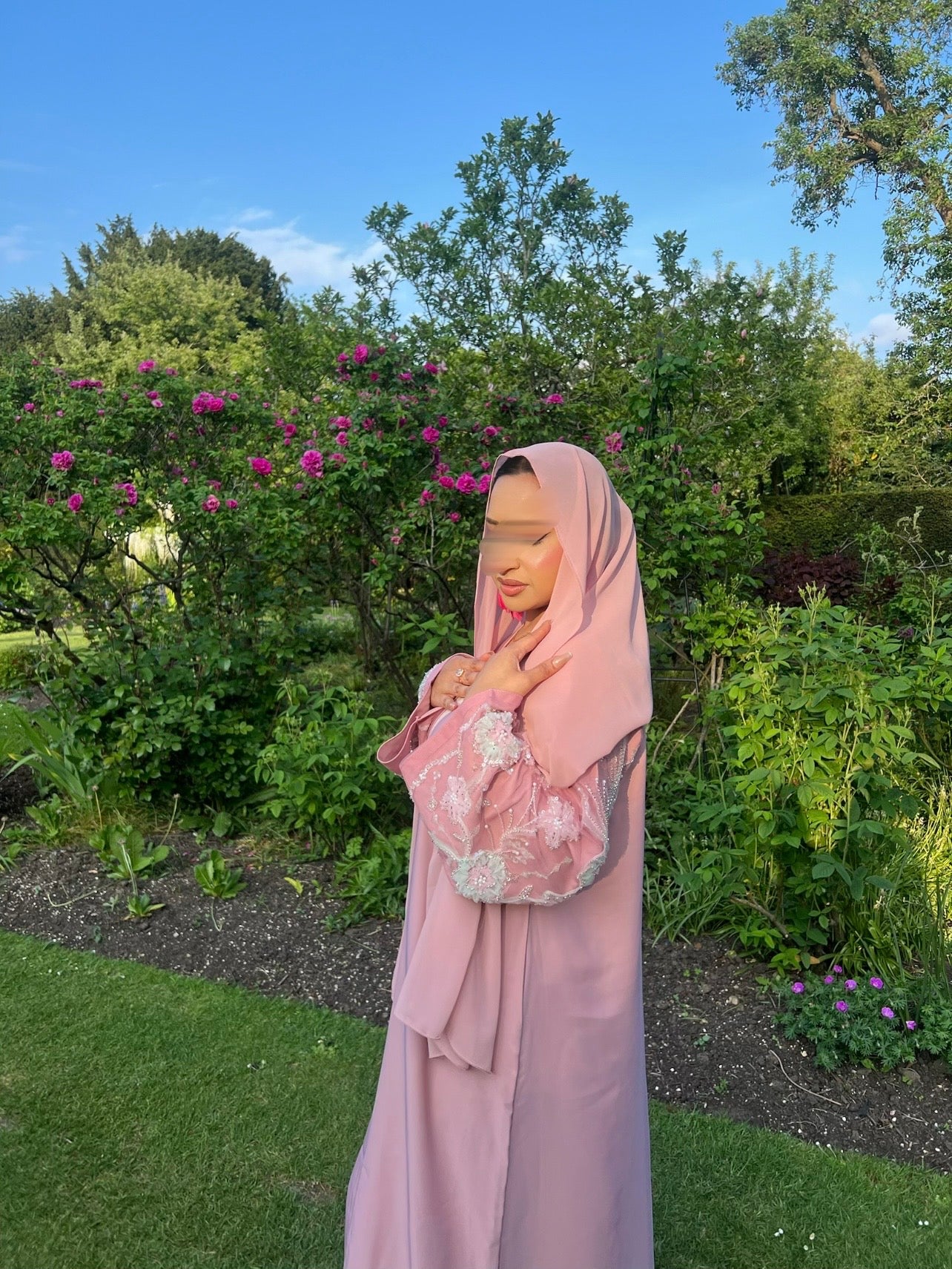 Nawar Abaya