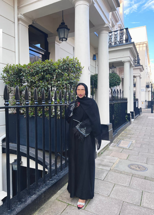 Layla Abaya