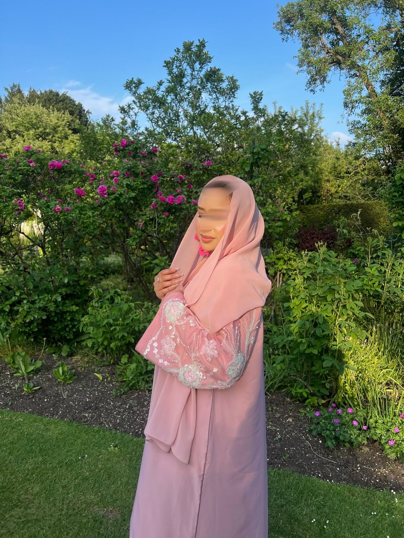 Nawar Abaya