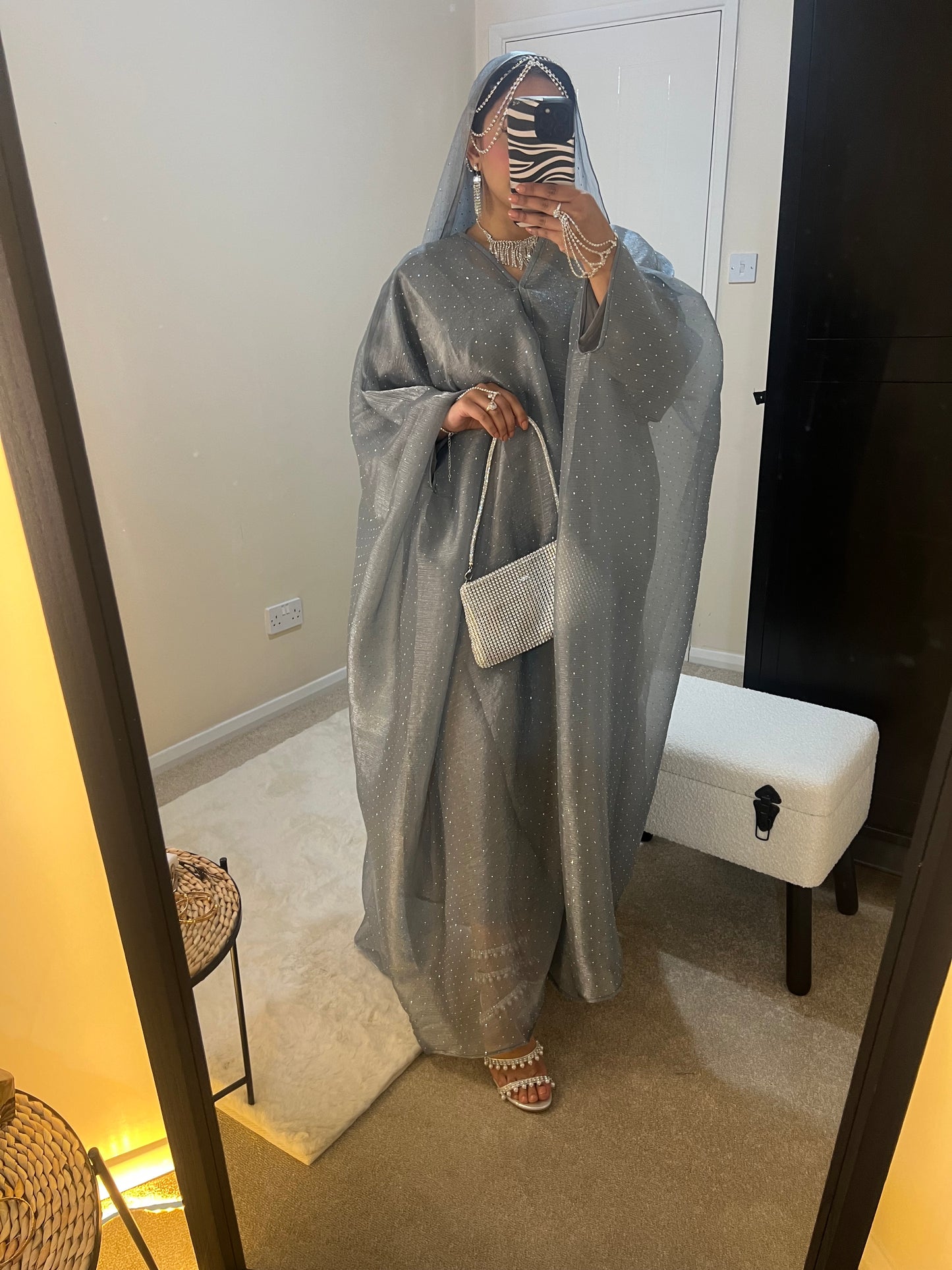 Qamar Abaya (Silver Grey)