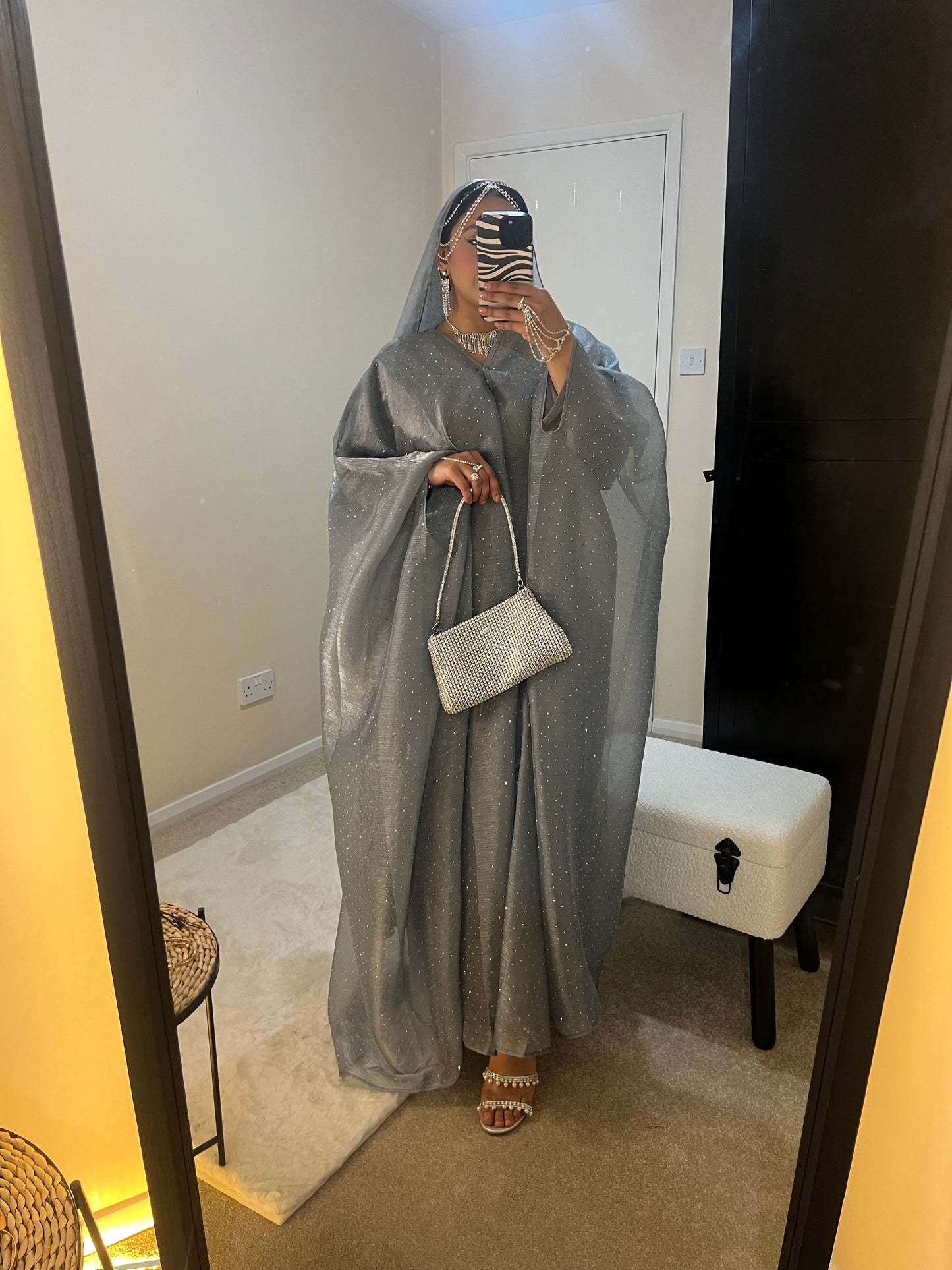 Qamar Abaya (Silver Grey)